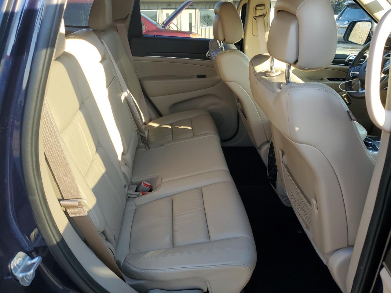 2016 Jeep Grand Cherokee - Image 11