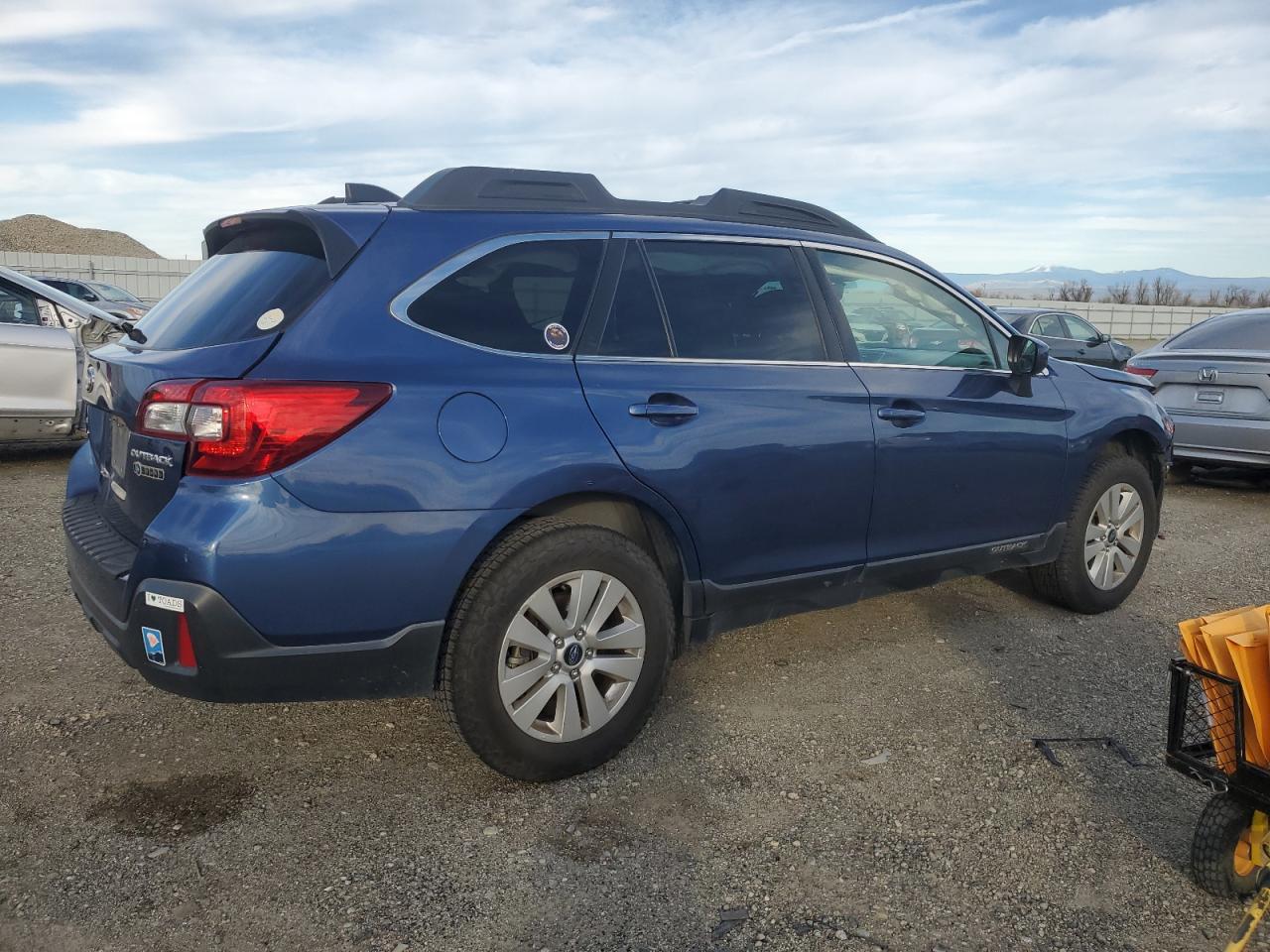 VIN 4S4BSAFC9K3256094 2019 SUBARU OUTBACK no.3