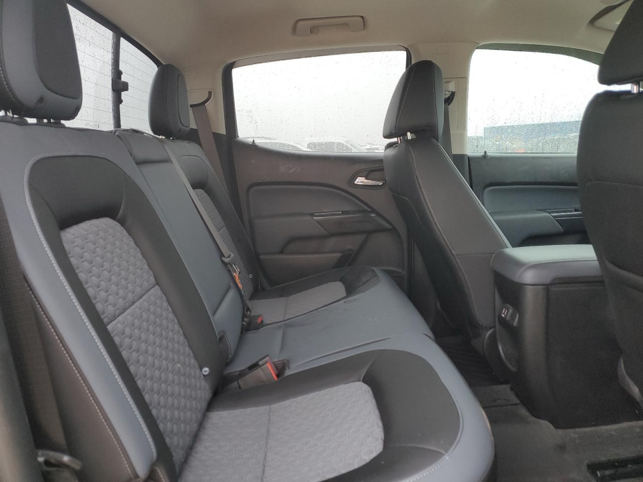2021 Chevrolet Colorado - Image 10