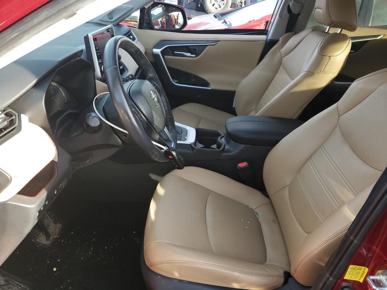 2021 Toyota RAV 4 - Image 7