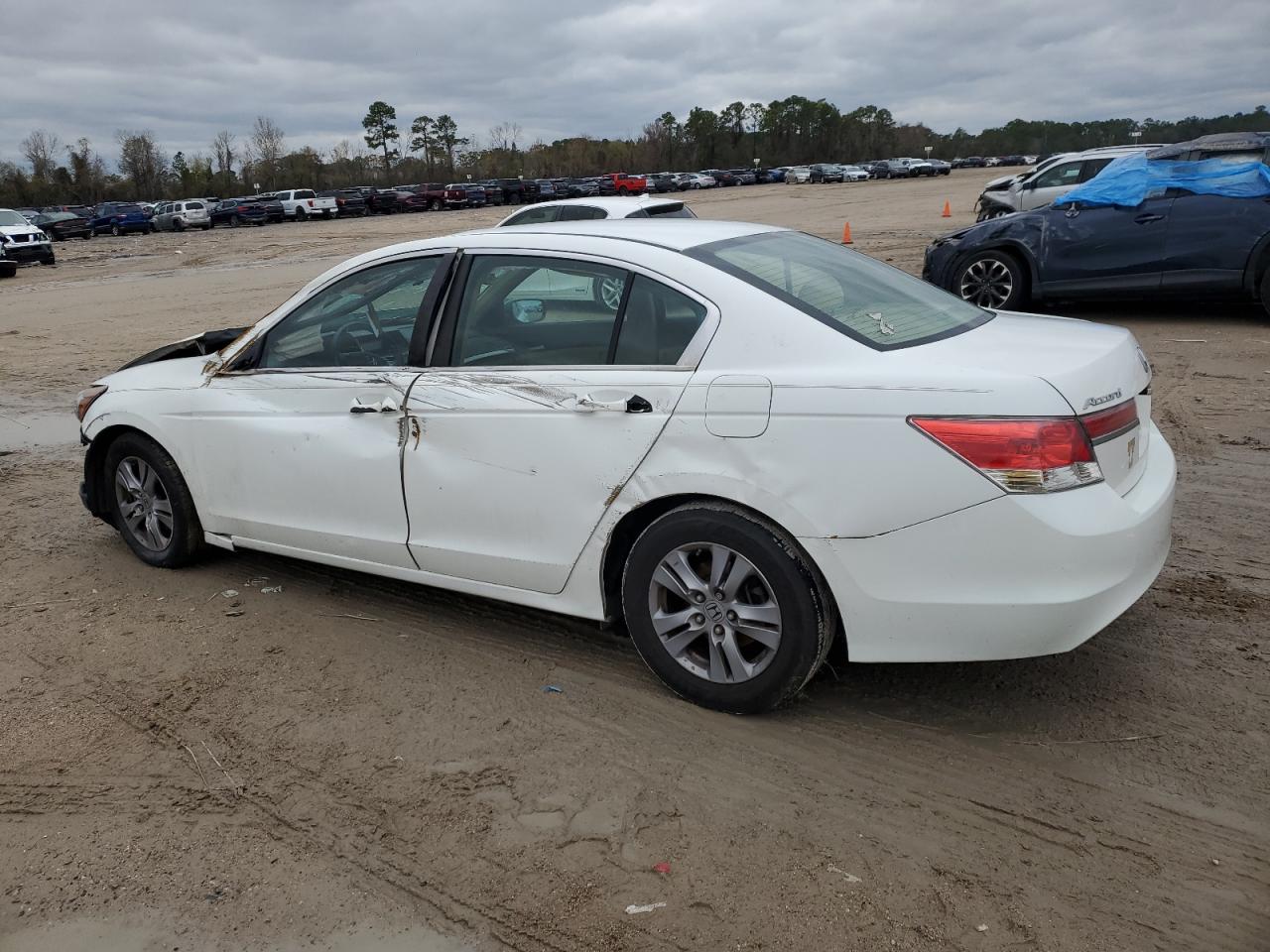 2012 Honda Accord - Image 2