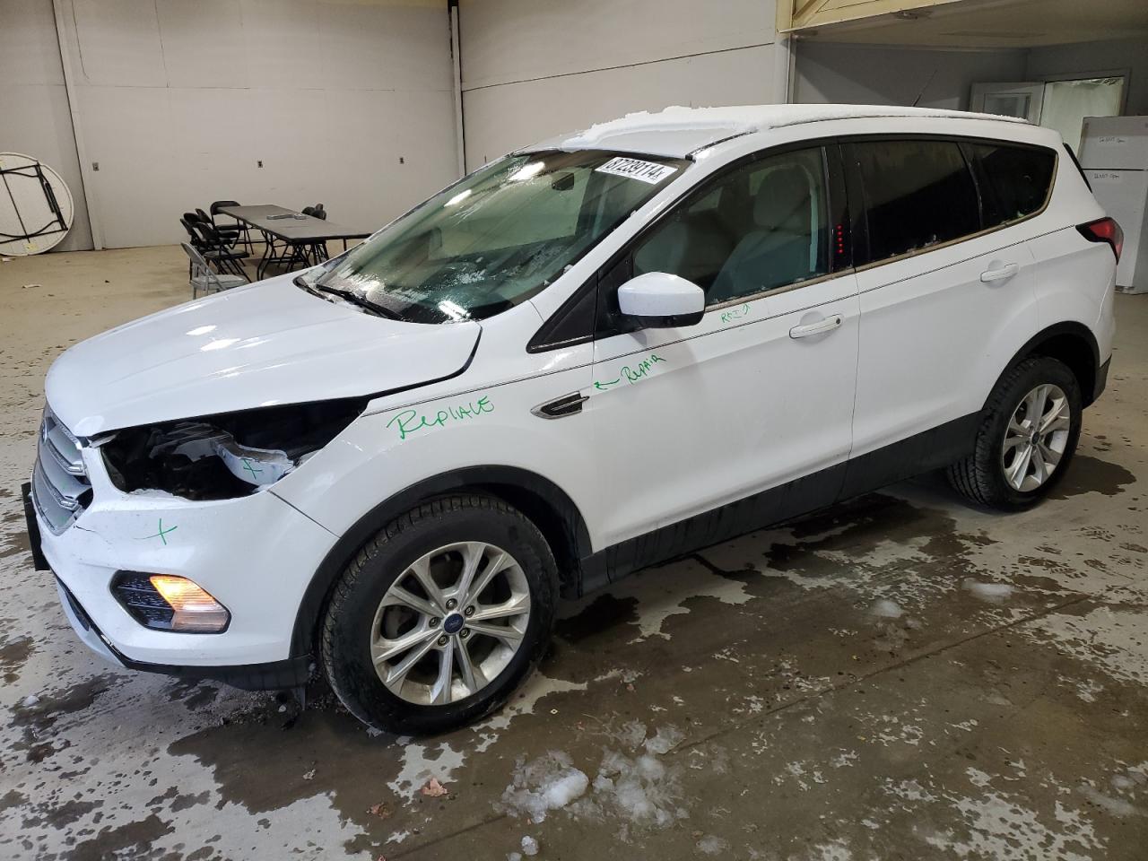 1FMCU0GD6HUE87389 2017 FORD ESCAPE - Image 1
