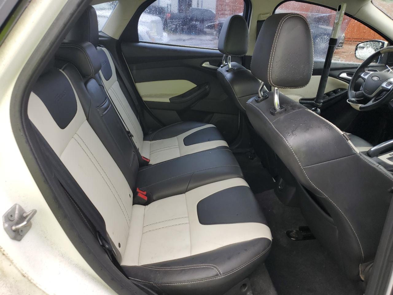 2012 Ford Focus - Image 11