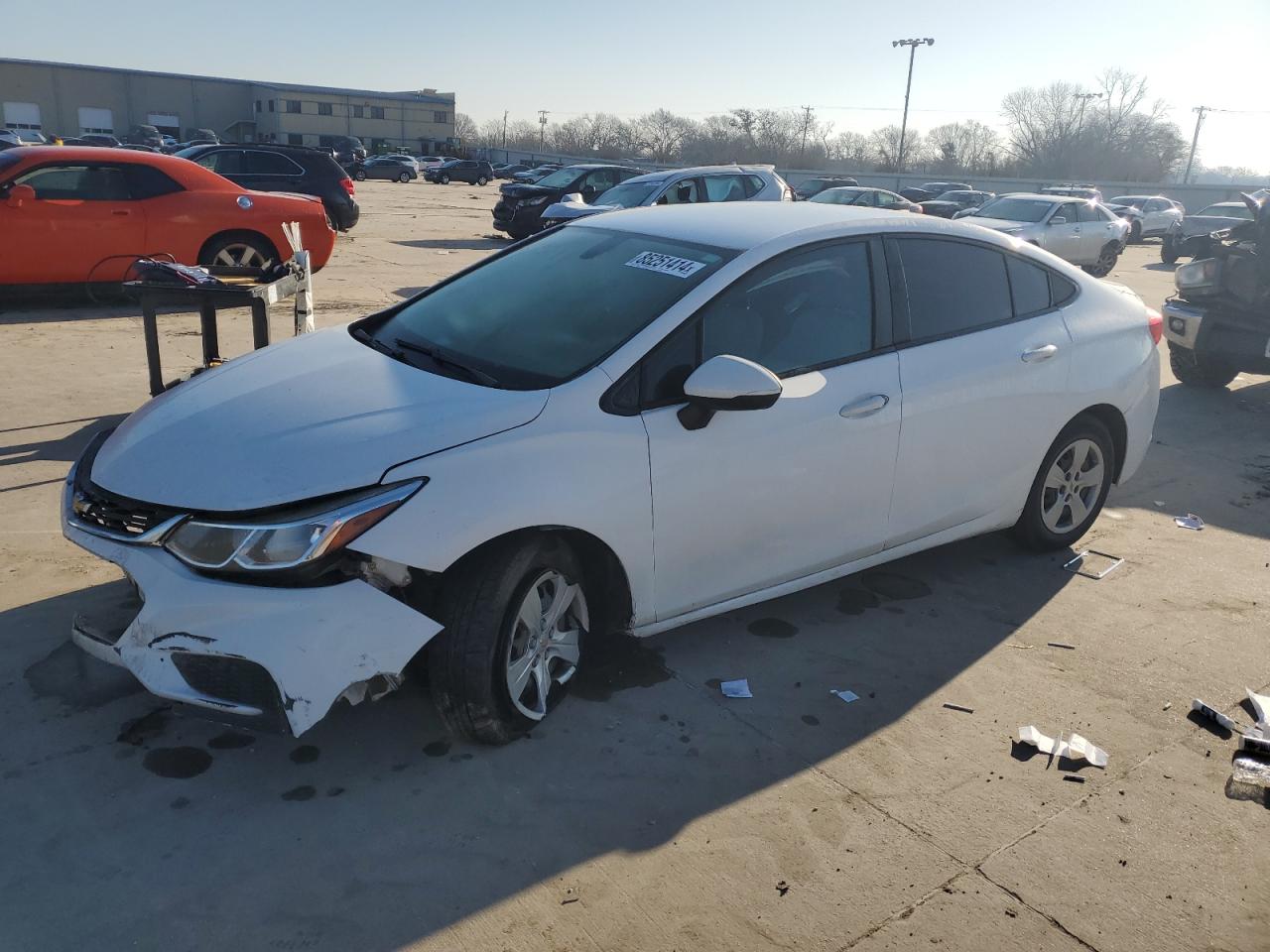 VIN 1G1BC5SM4G7269822 2016 CHEVROLET CRUZE no.1