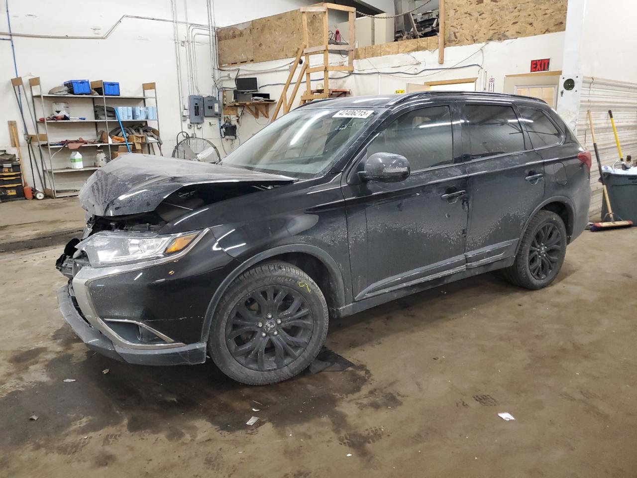 2018 Mitsubishi Outlander - Image 1