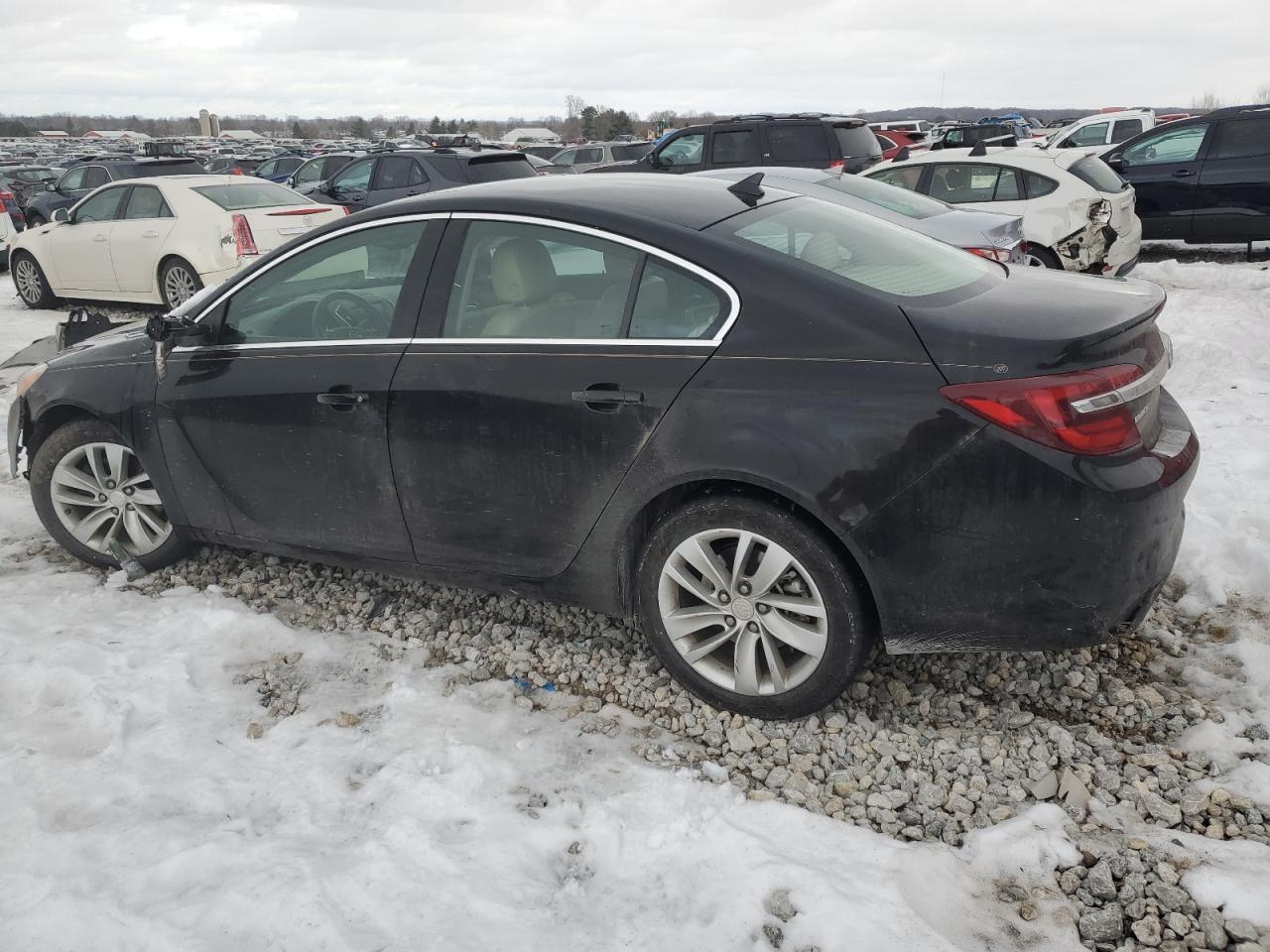 2014 Buick Regal - Image 2
