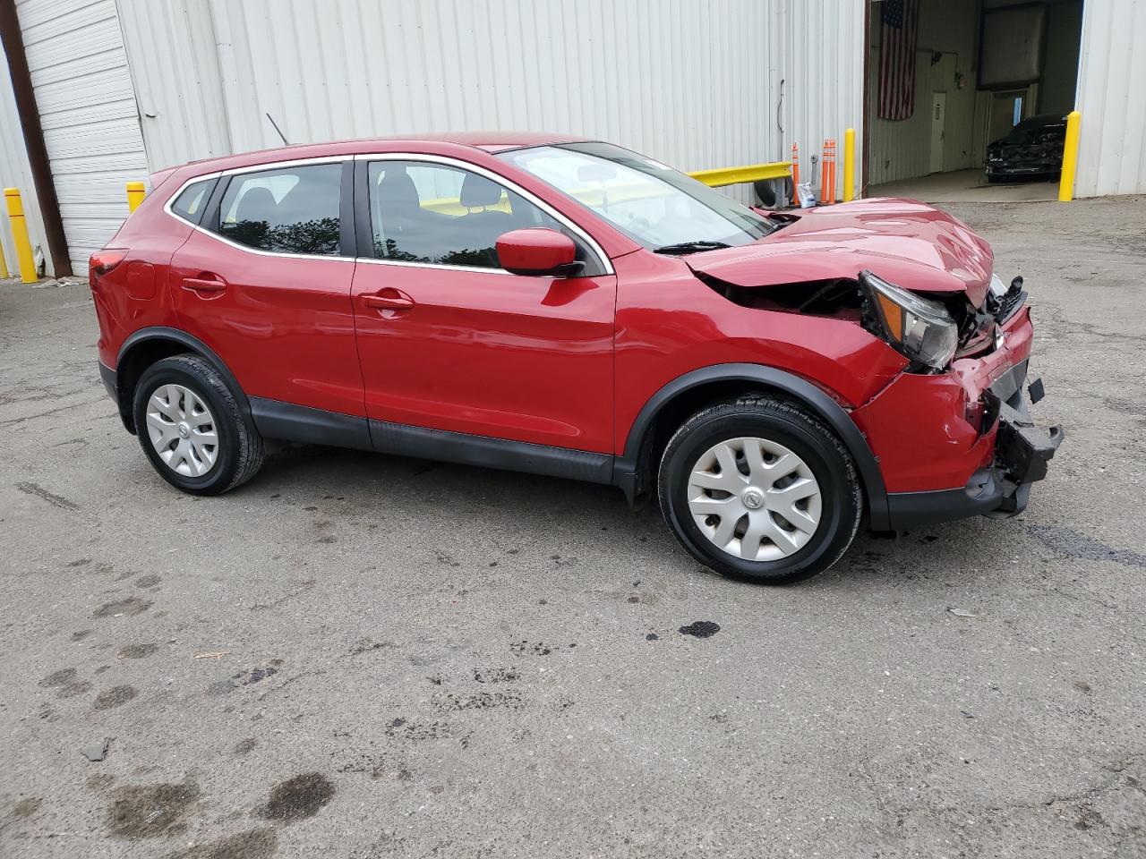2018 Nissan Rogue - Image 4