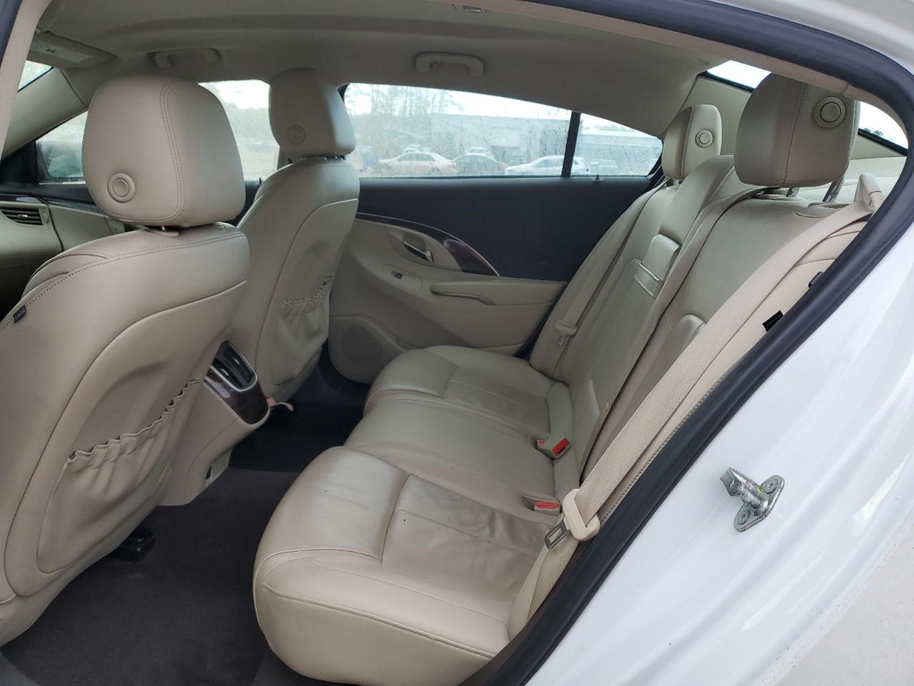 2016 Buick LaCrosse - Image 11