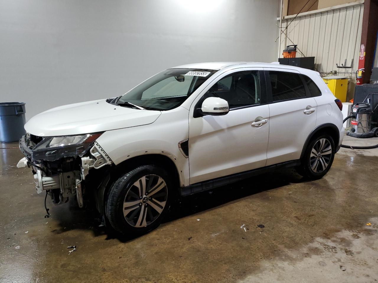 2021 Mitsubishi Outlander - Image 1