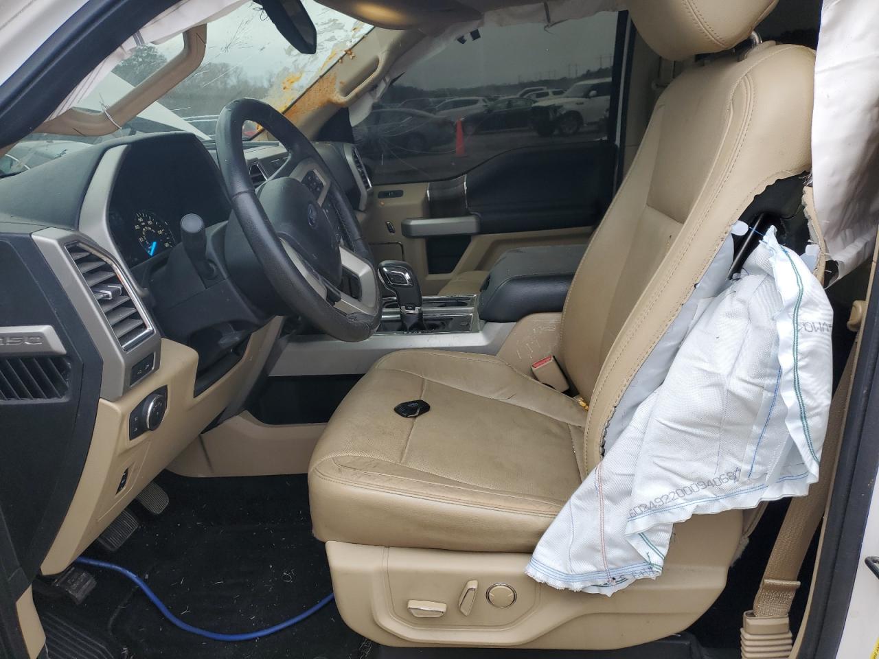 2015 Ford F-150 - Image 7