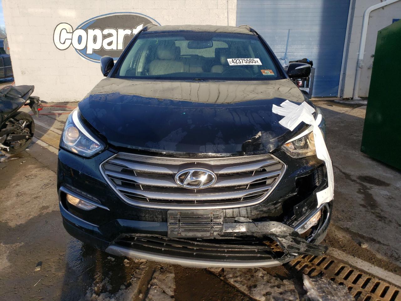 2017 Hyundai Santa Fe - Image 5