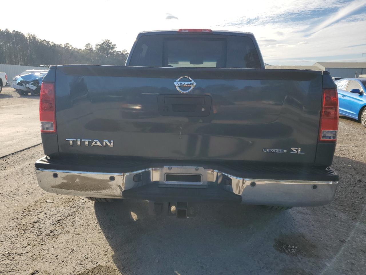2013 Nissan Titan - Image 6