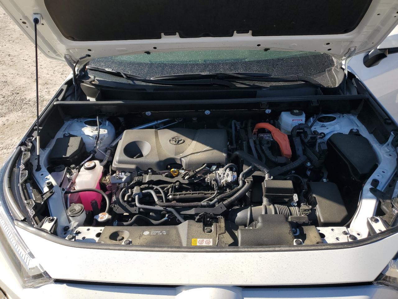 2023 Toyota RAV 4 - Image 12