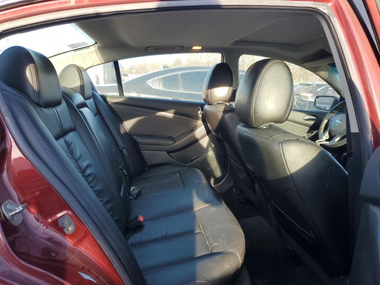 2011 Nissan Altima - Image 10