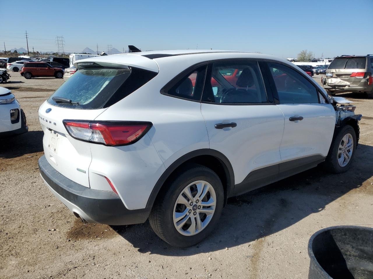 2020 Ford Escape - Image 3