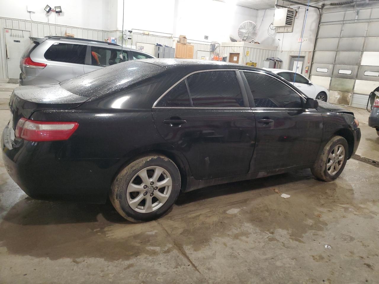 2009 Toyota Camry - Image 3