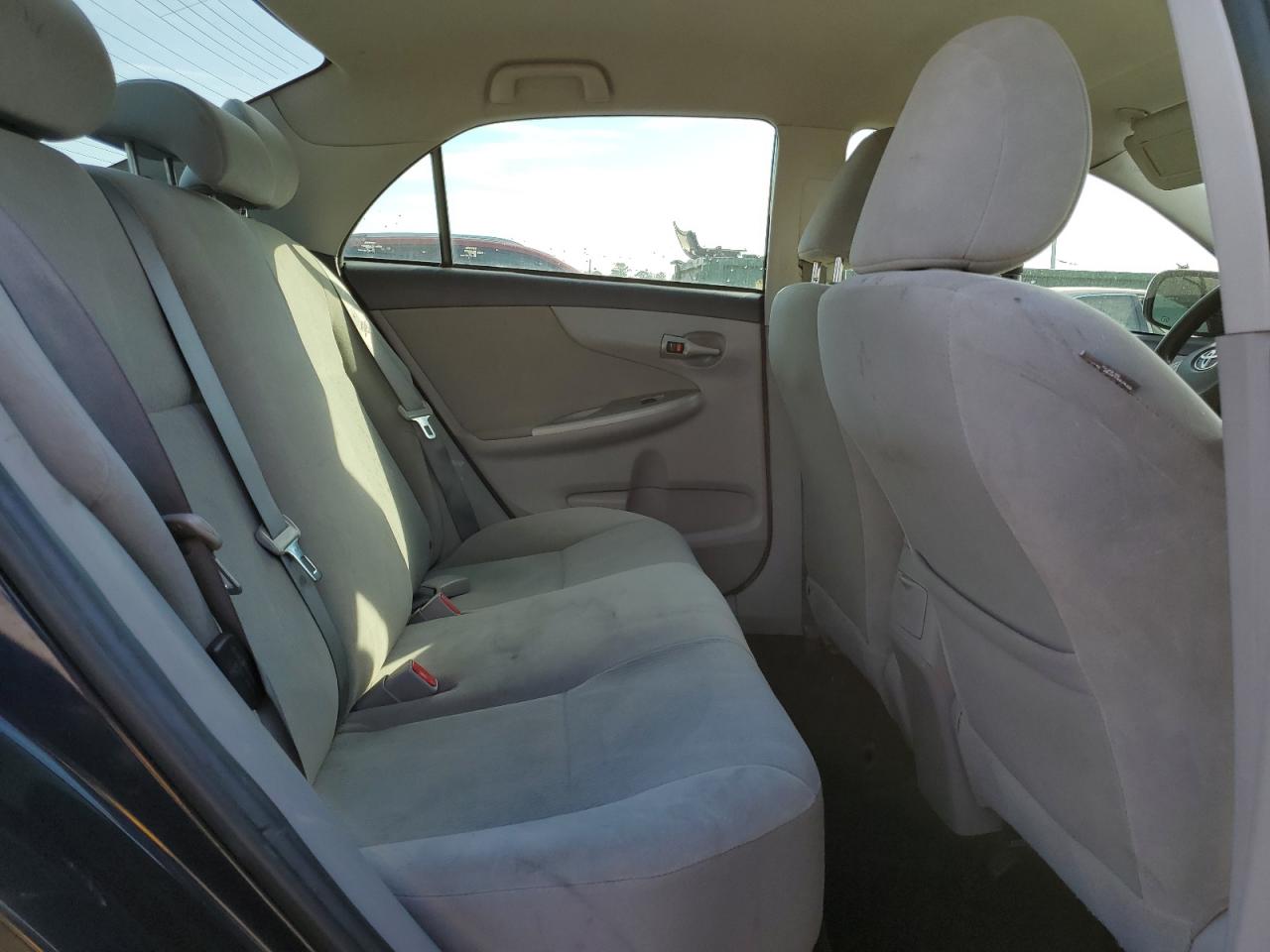 2012 Toyota Corolla - Image 10