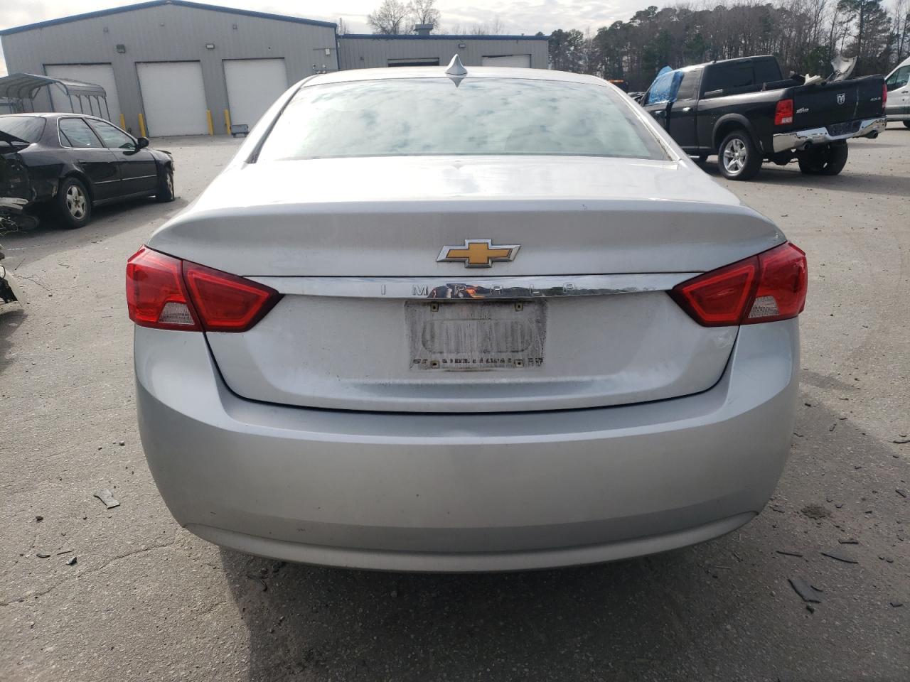 2017 Chevrolet Impala - Image 6