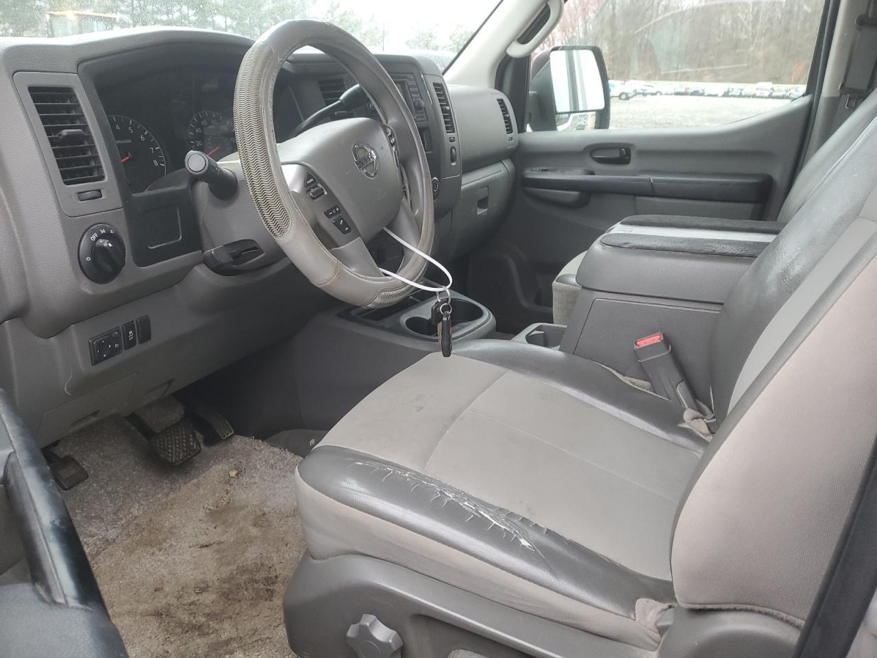 2014 Nissan NV - Image 7