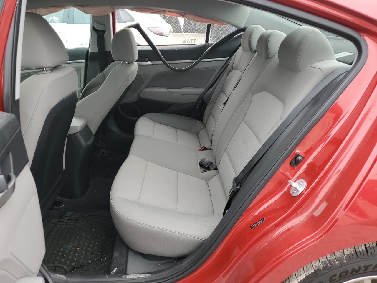 2020 Hyundai Elantra - Image 10