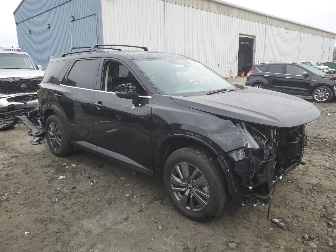 2024 Nissan Pathfinder - Image 4