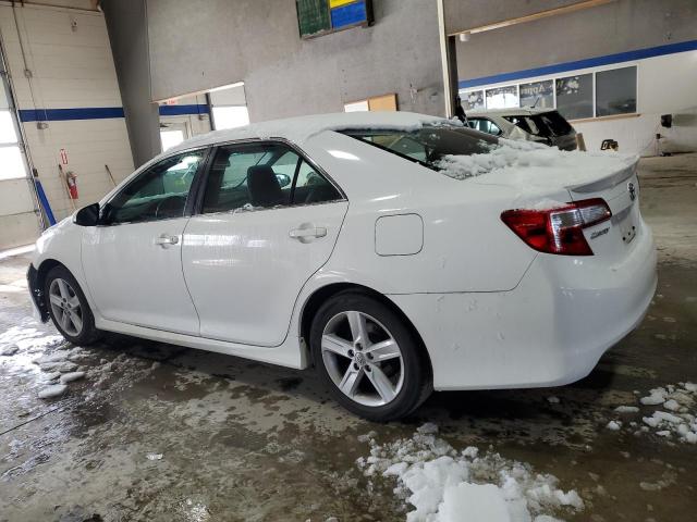  TOYOTA CAMRY 2012 Белы