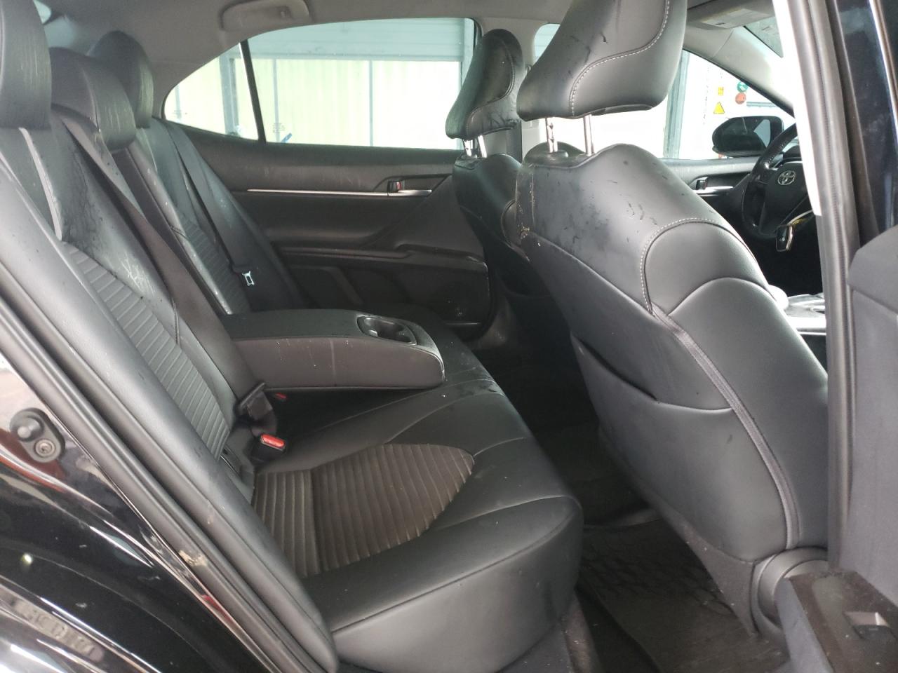 2021 Toyota Camry - Image 10