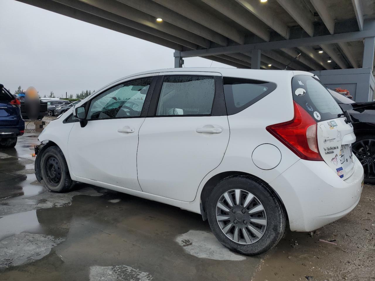 2016 Nissan Versa - Image 2