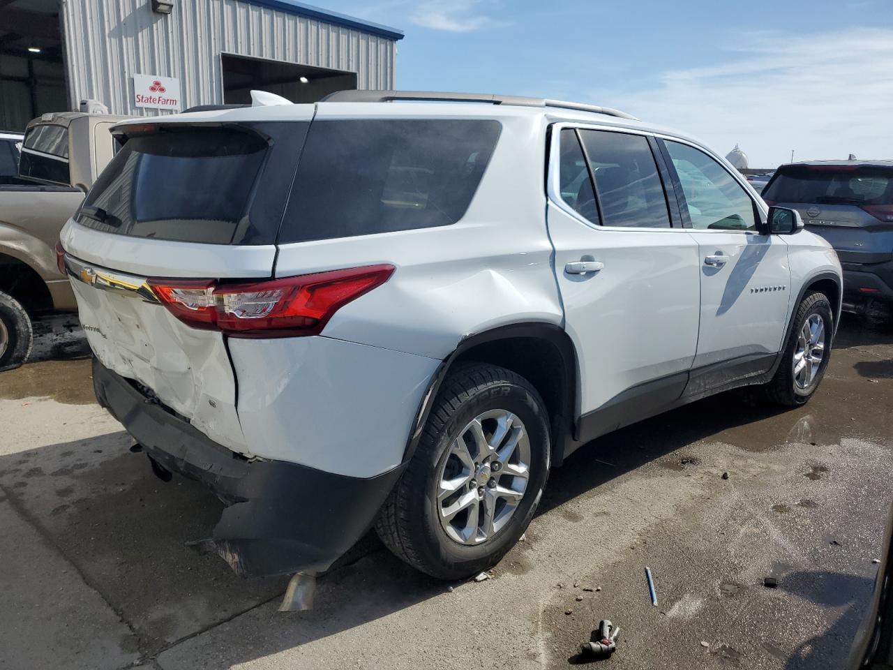 2021 Chevrolet Traverse - Image 3