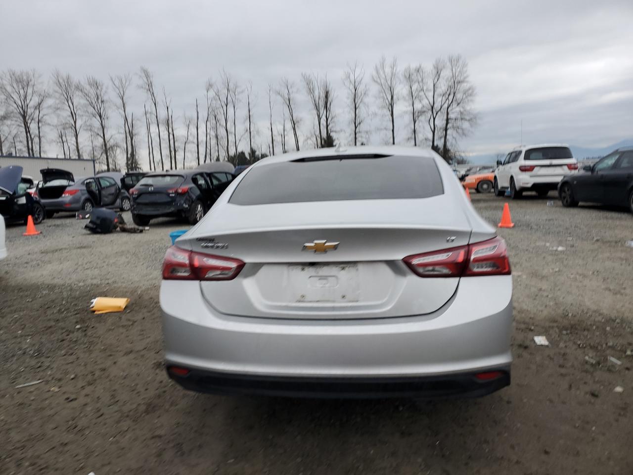 2019 Chevrolet Malibu - Image 6