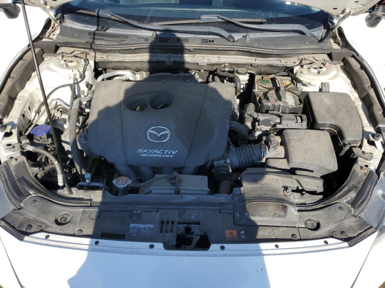 2015 Mazda 3 - Image 11