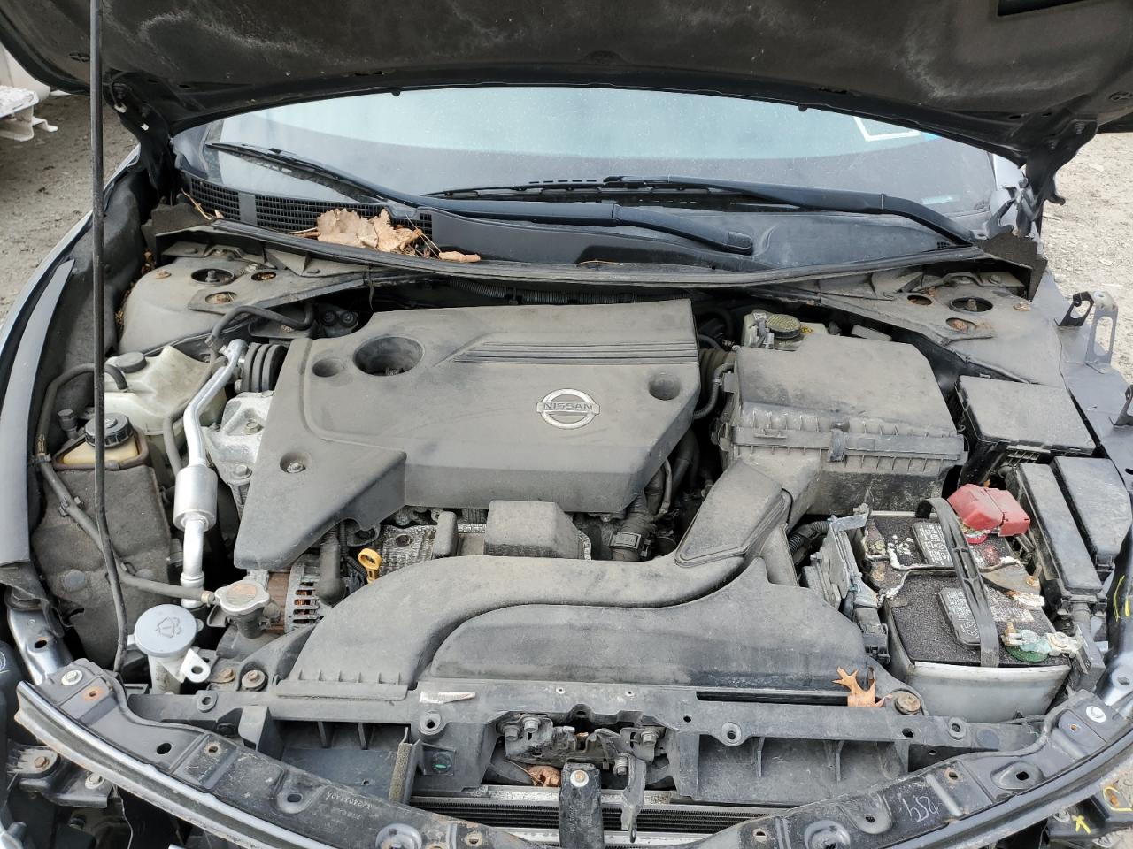 2015 Nissan Altima - Image 11