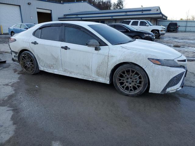  TOYOTA CAMRY 2024 White