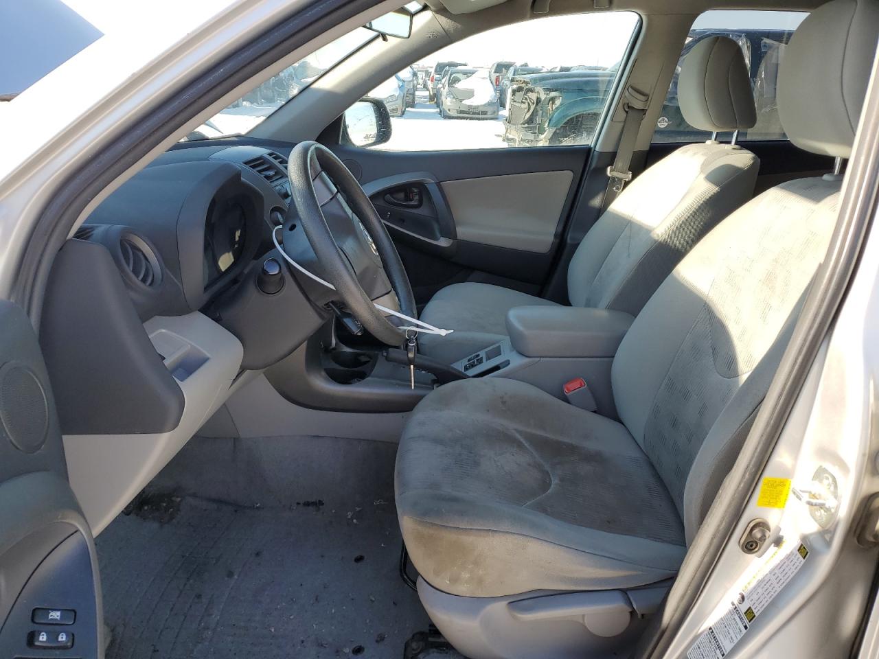 2011 Toyota RAV 4 - Image 7