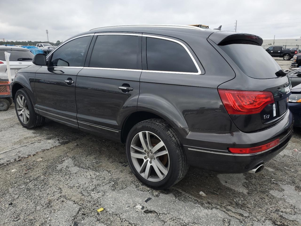 2014 Audi Q7 - Image 2