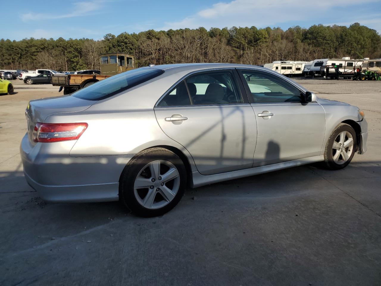 2010 Toyota Camry - Image 3