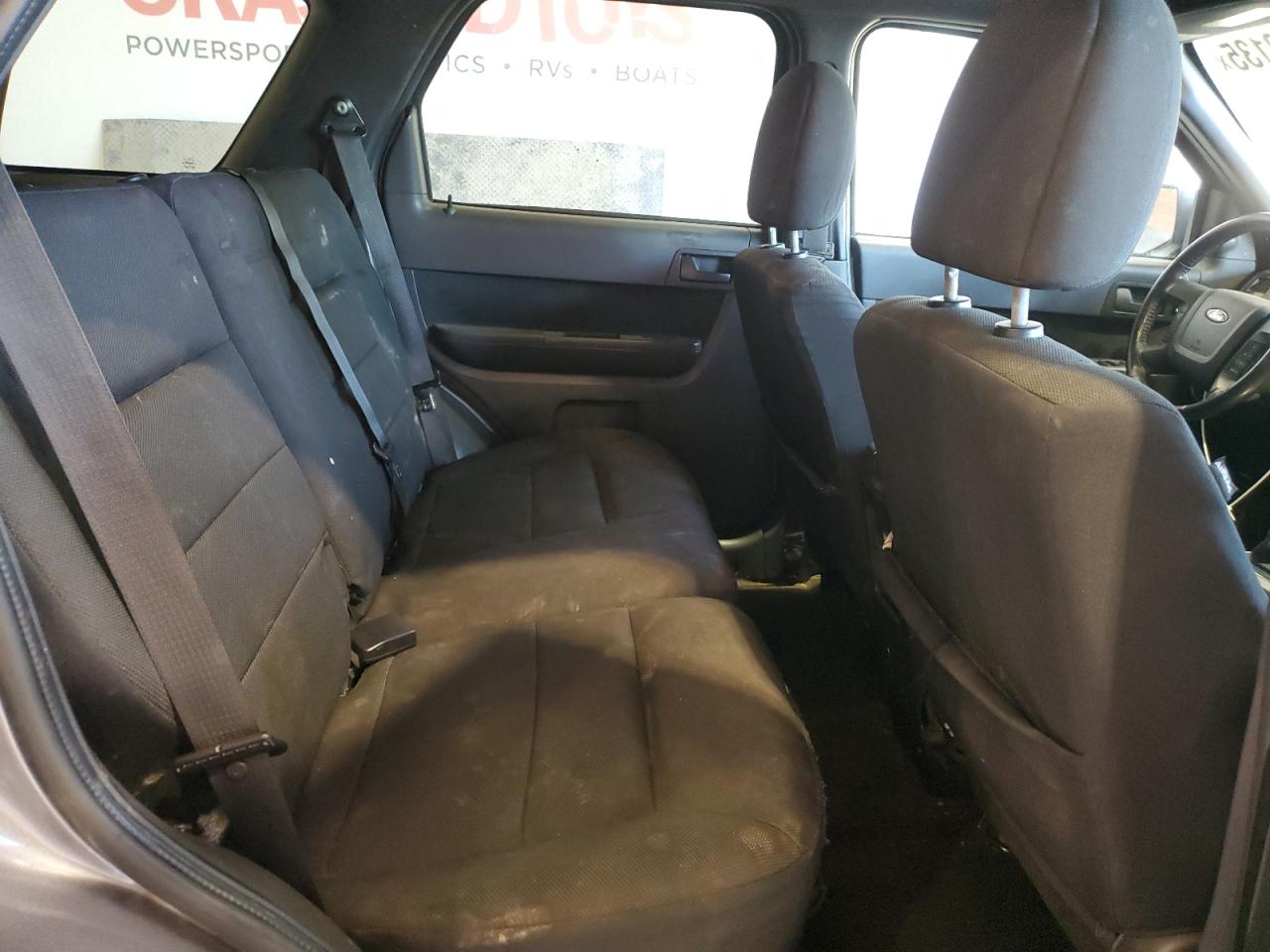 2009 Ford Escape - Image 11
