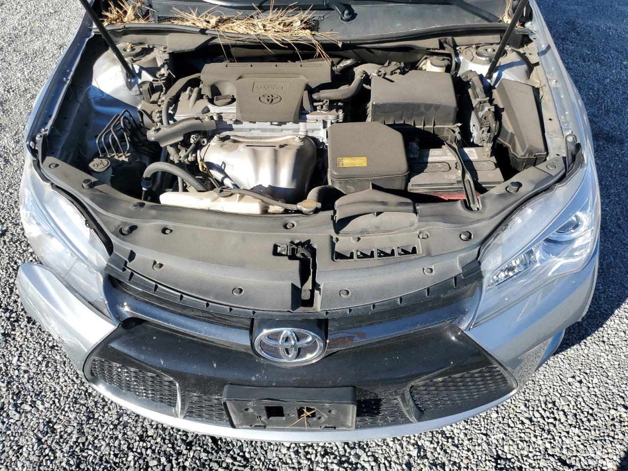 2015 Toyota Camry - Image 11