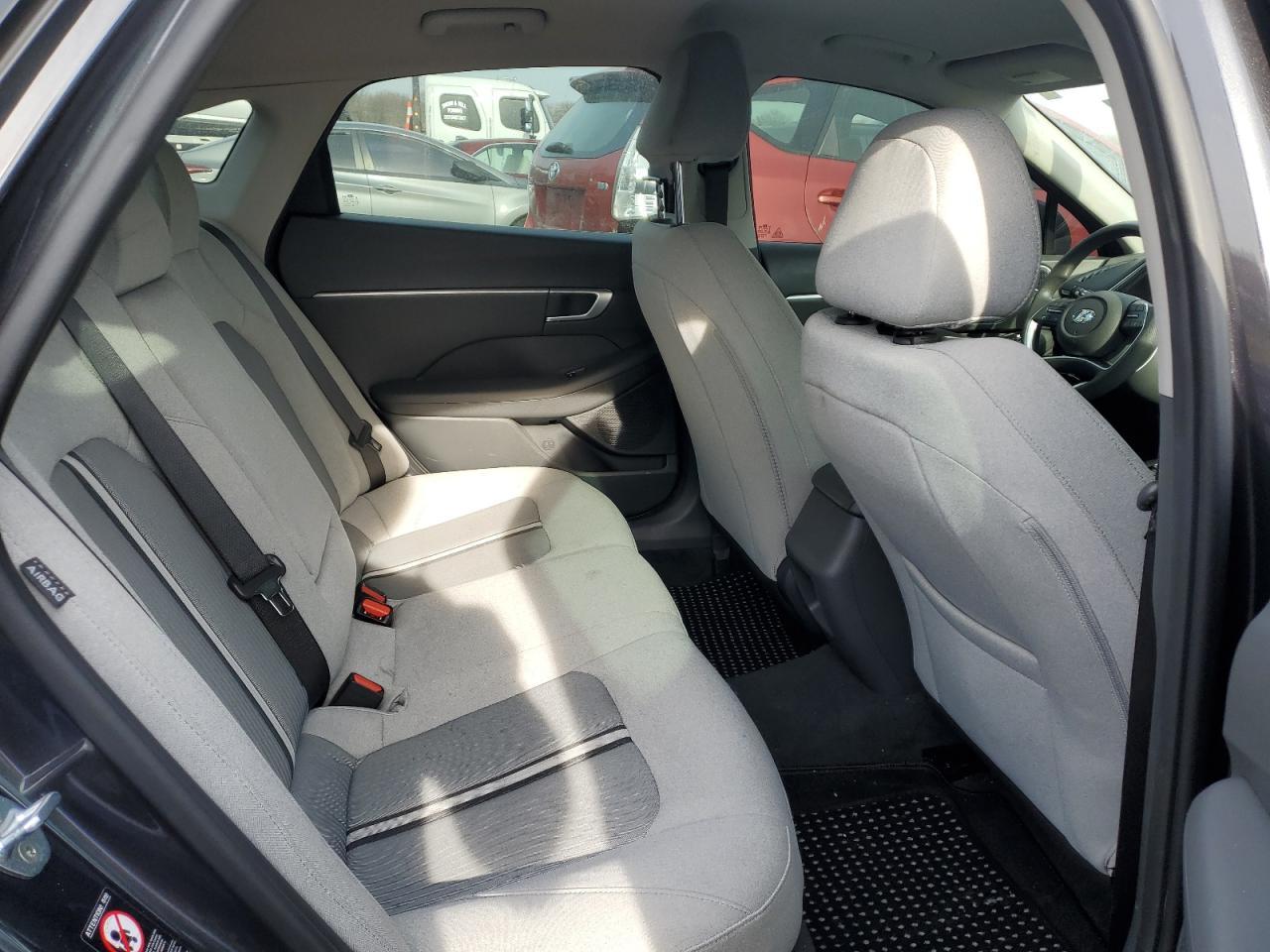 2021 Hyundai Sonata - Image 10