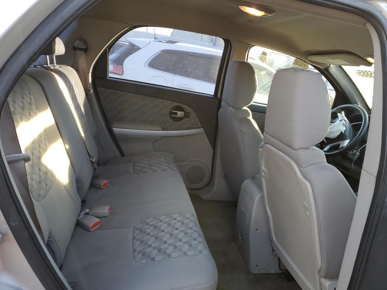 2007 Chevrolet Equinox - Image 11
