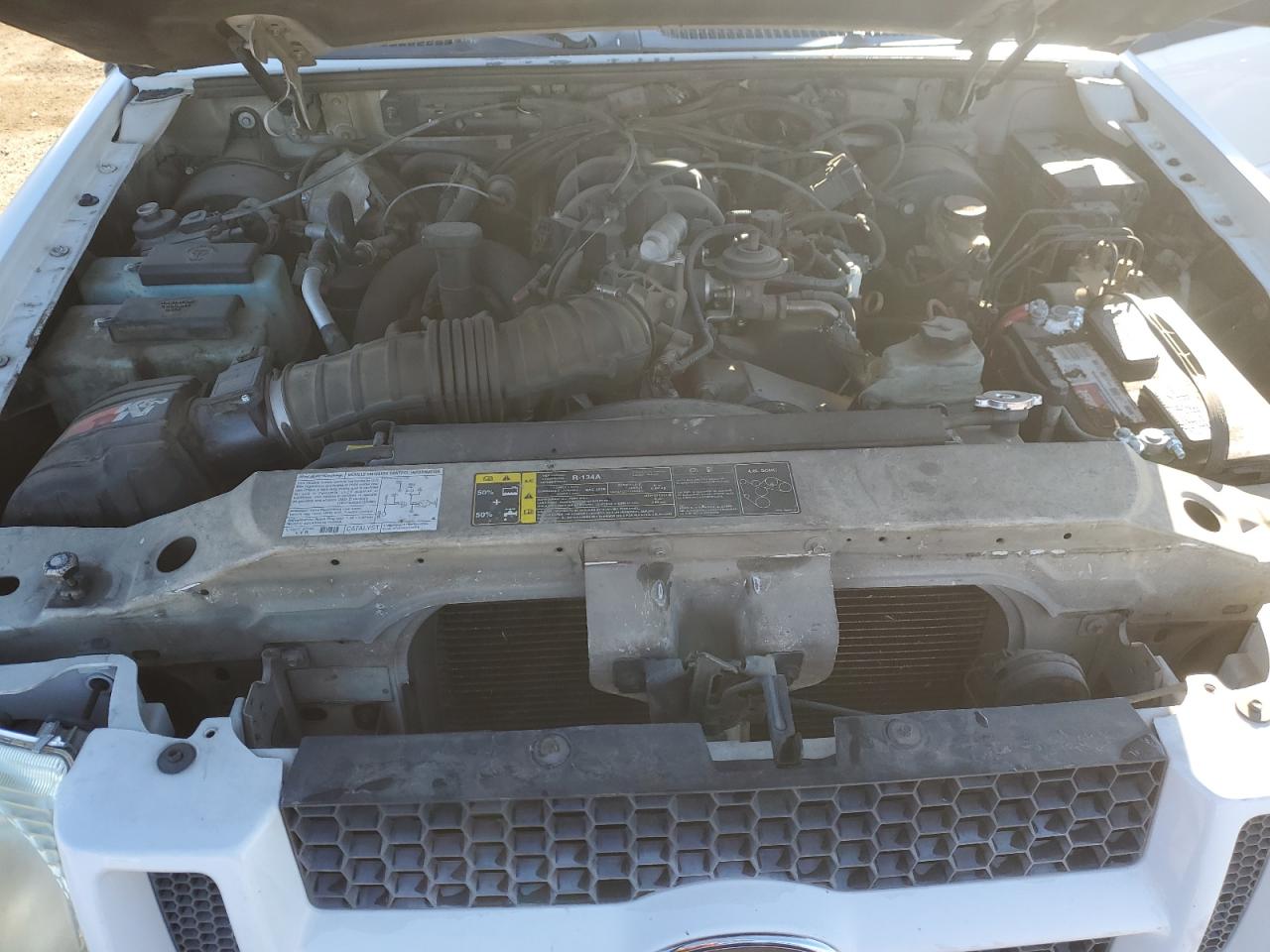 2004 Ford Explorer - Image 11