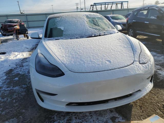  TESLA MODEL 3 2021 Білий