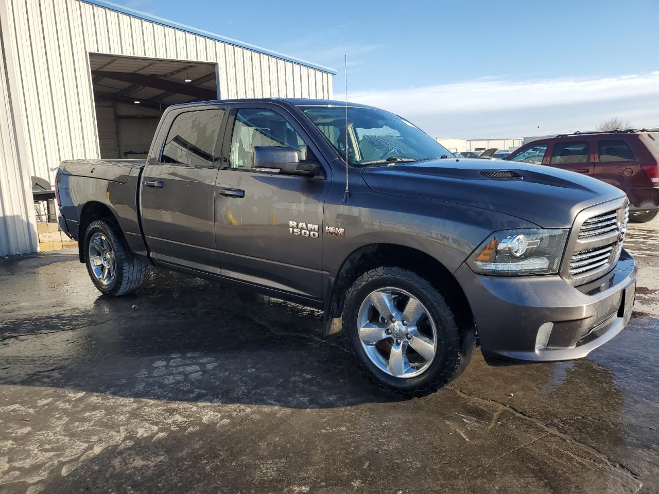 2017 RAM 1500 - Image 4
