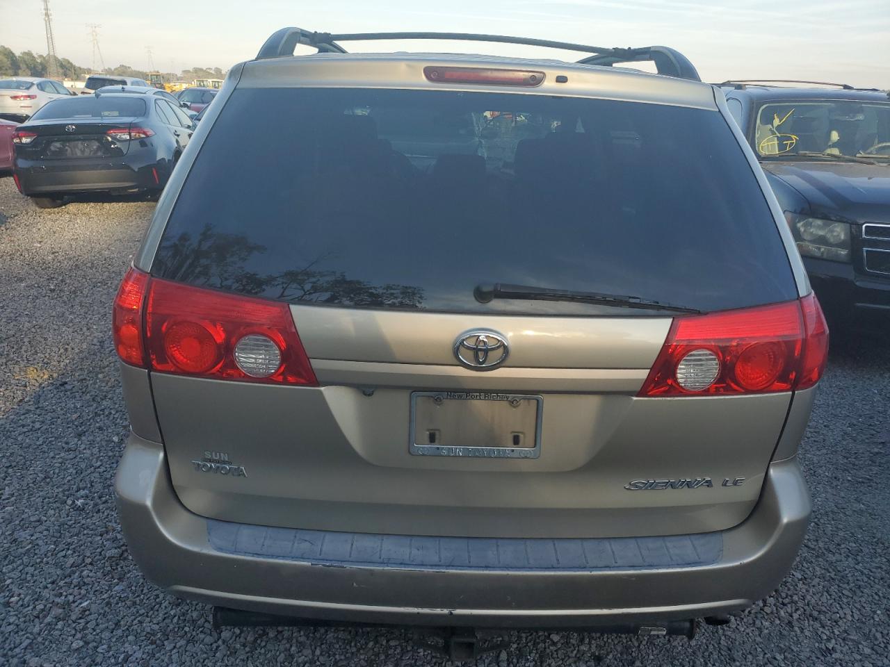 2007 Toyota Sienna - Image 6