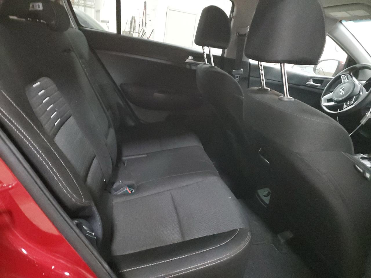 2020 Kia Sportage - Image 11