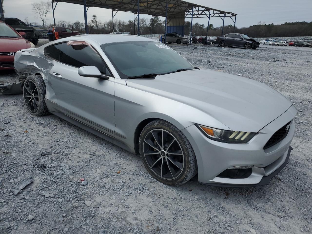 2015 Ford Mustang - Image 4