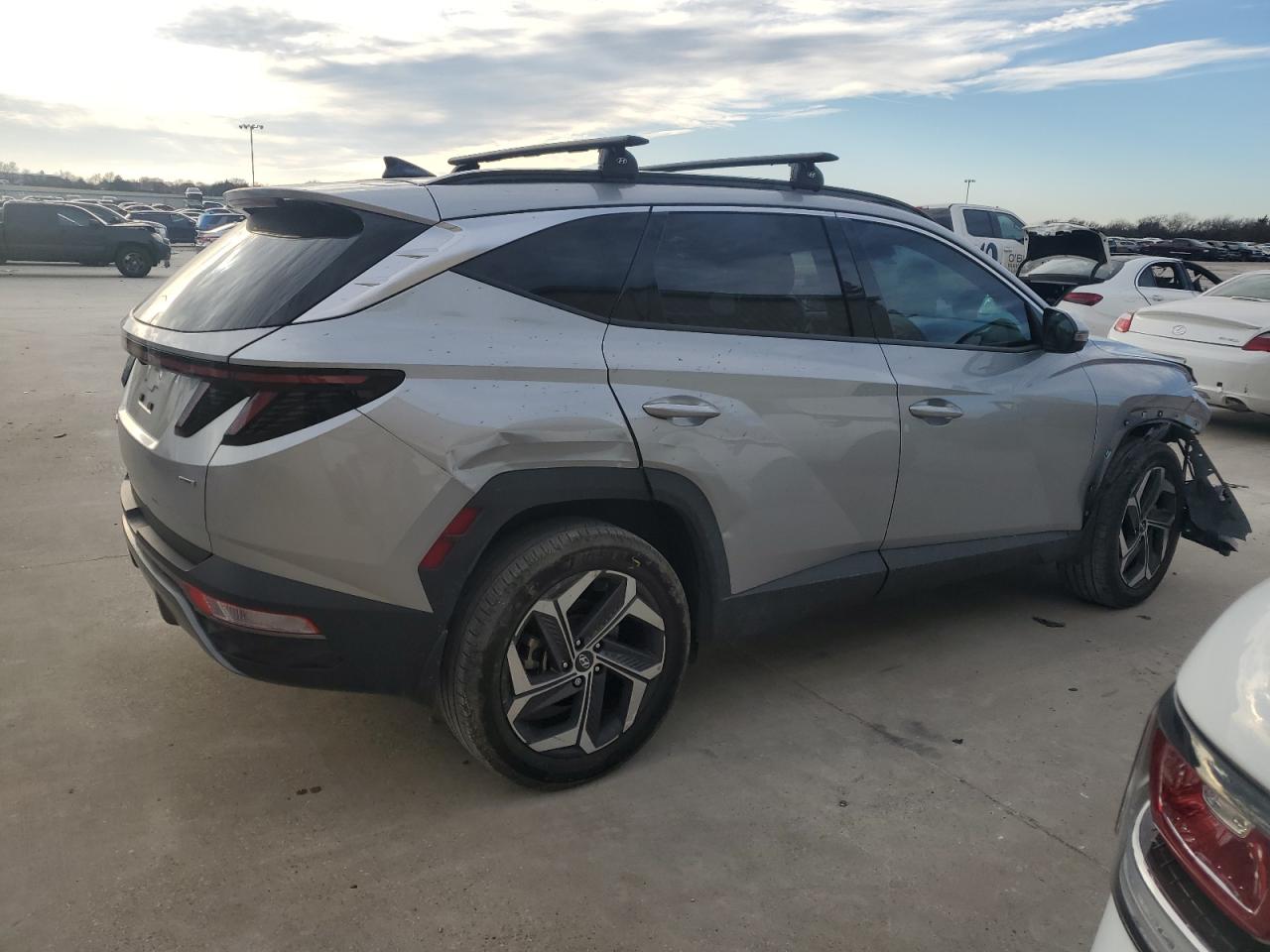 2023 Hyundai Tucson - Image 3