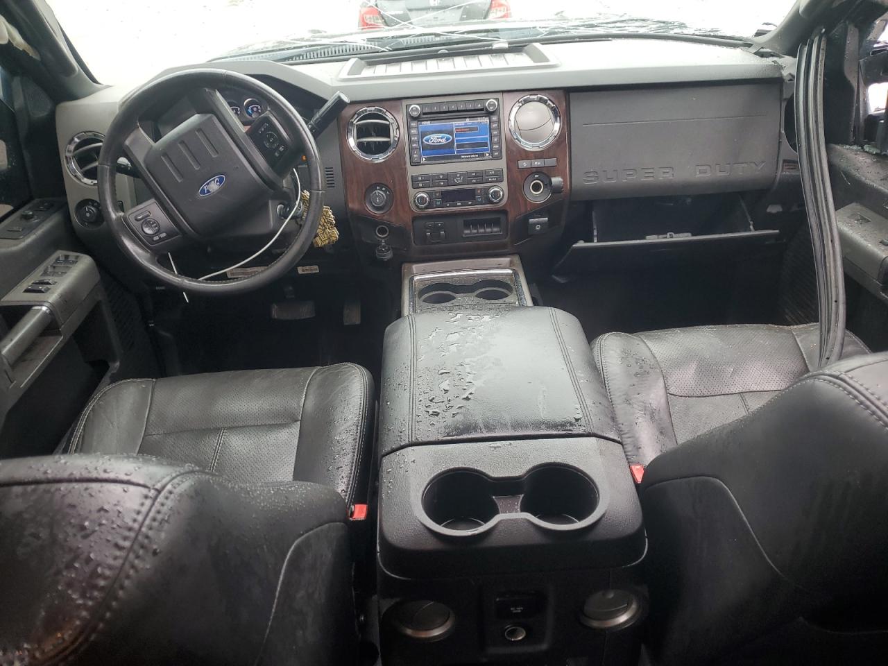 2011 Ford F250 - Image 8