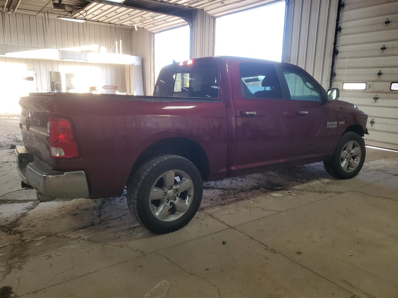 2018 RAM 1500 - Image 3