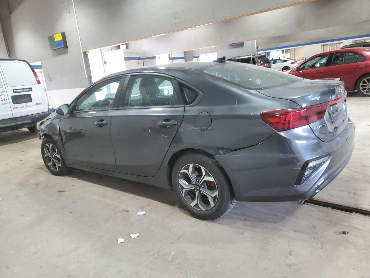 2019 Kia Forte - Image 2